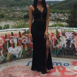 Black prom dress